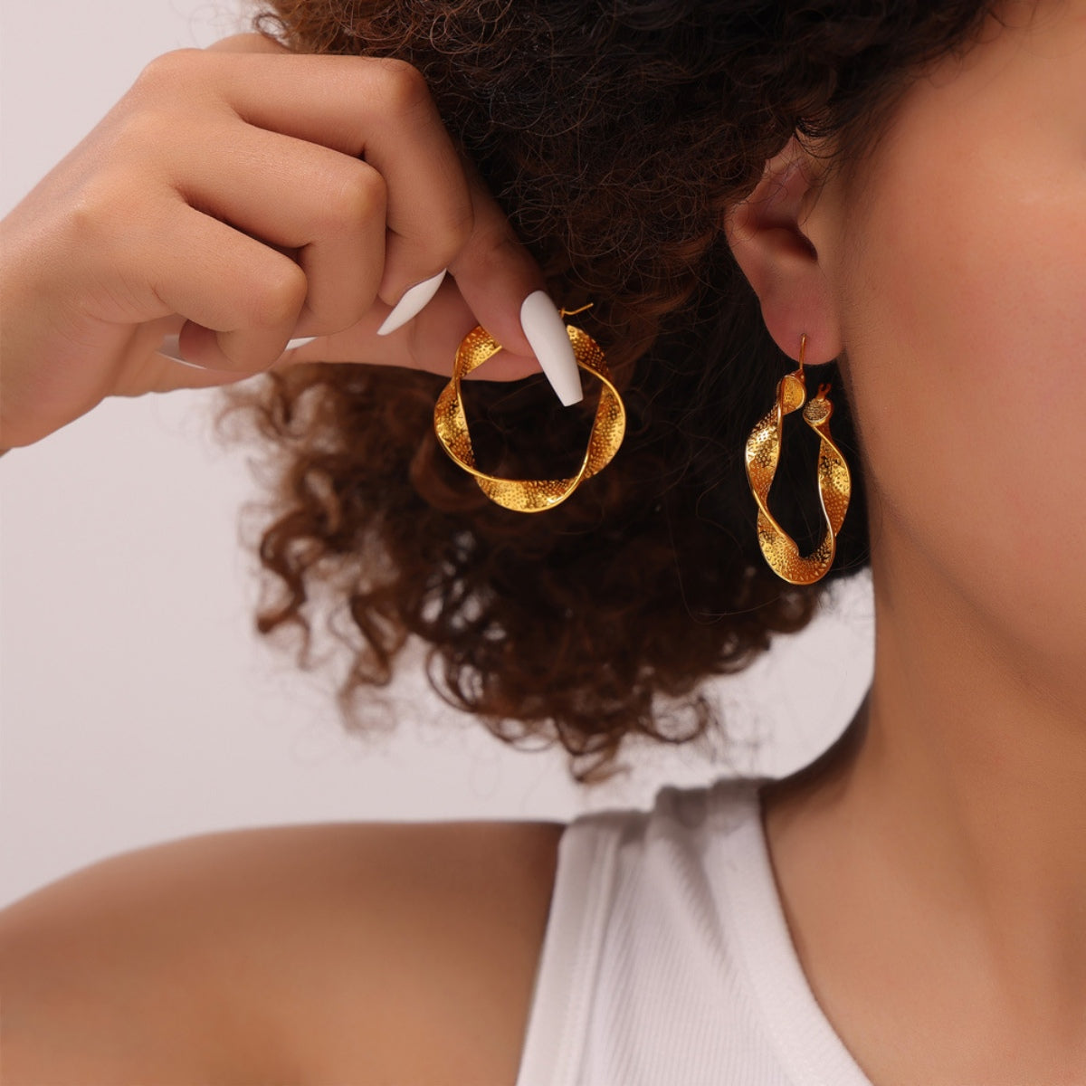 Women's Titanium Steel Twisted Earrings