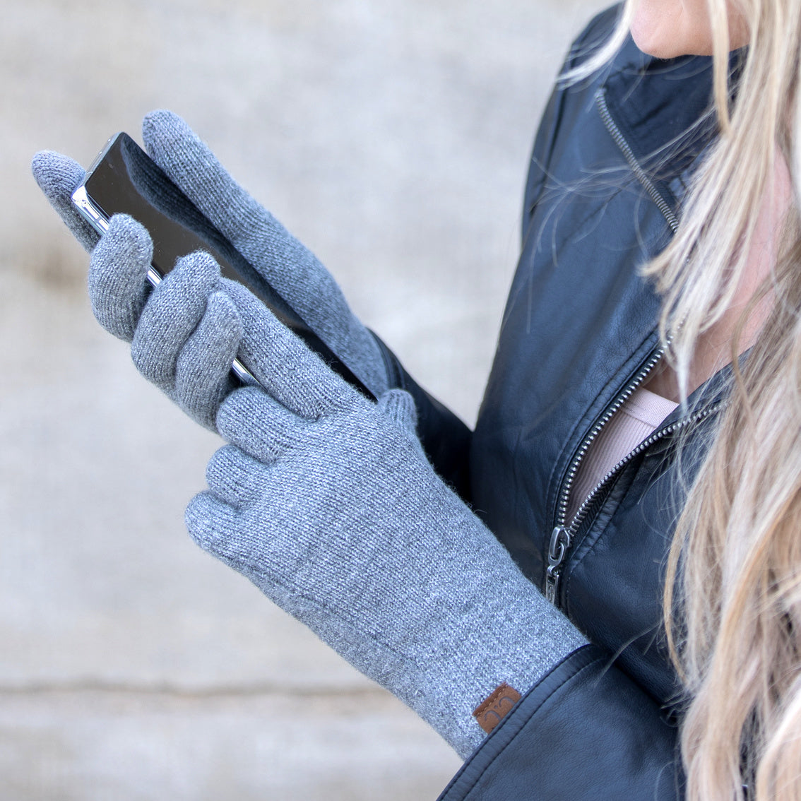 C.C® Cashmere Wool Recycled Polyester Luxury Fine Yarn Touchscreen Gloves | One Size