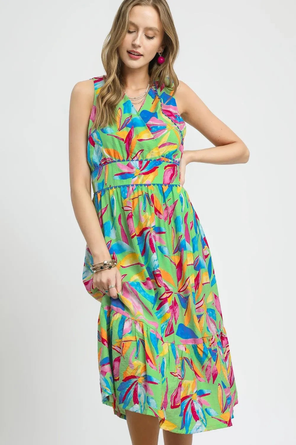 umgee midi dress Umgee Ruffled Hem Printed Sleeveless Midi Dress Green / L