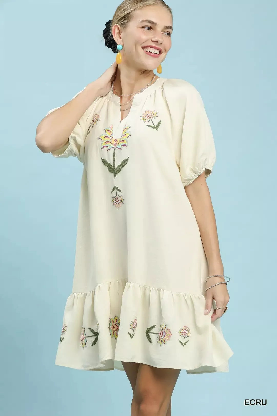 umgee embroidered dress Floral Babydoll ECRU / L waist silhouette enhanced by Summer Cocktail Attire For Pieces Per Pack:1 圣诞连衣裙