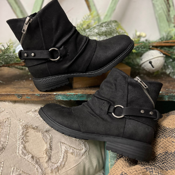 Very G Natasha Short Top Bootie Faux Leather Suede Size 6-11