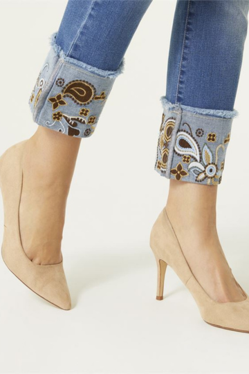OMG Coco + Carmen Straight Ankle Embroidered Bottom Jeans