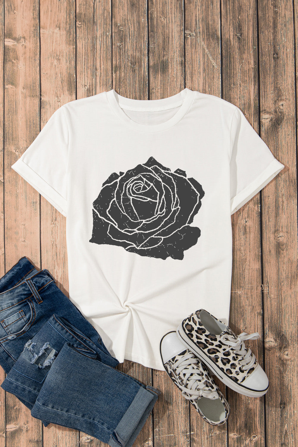 Blueberi B Women’s Rose Graphic Round Neck Short Sleeve T-Shirt Polyester Cotton Elastane Size S-2XL