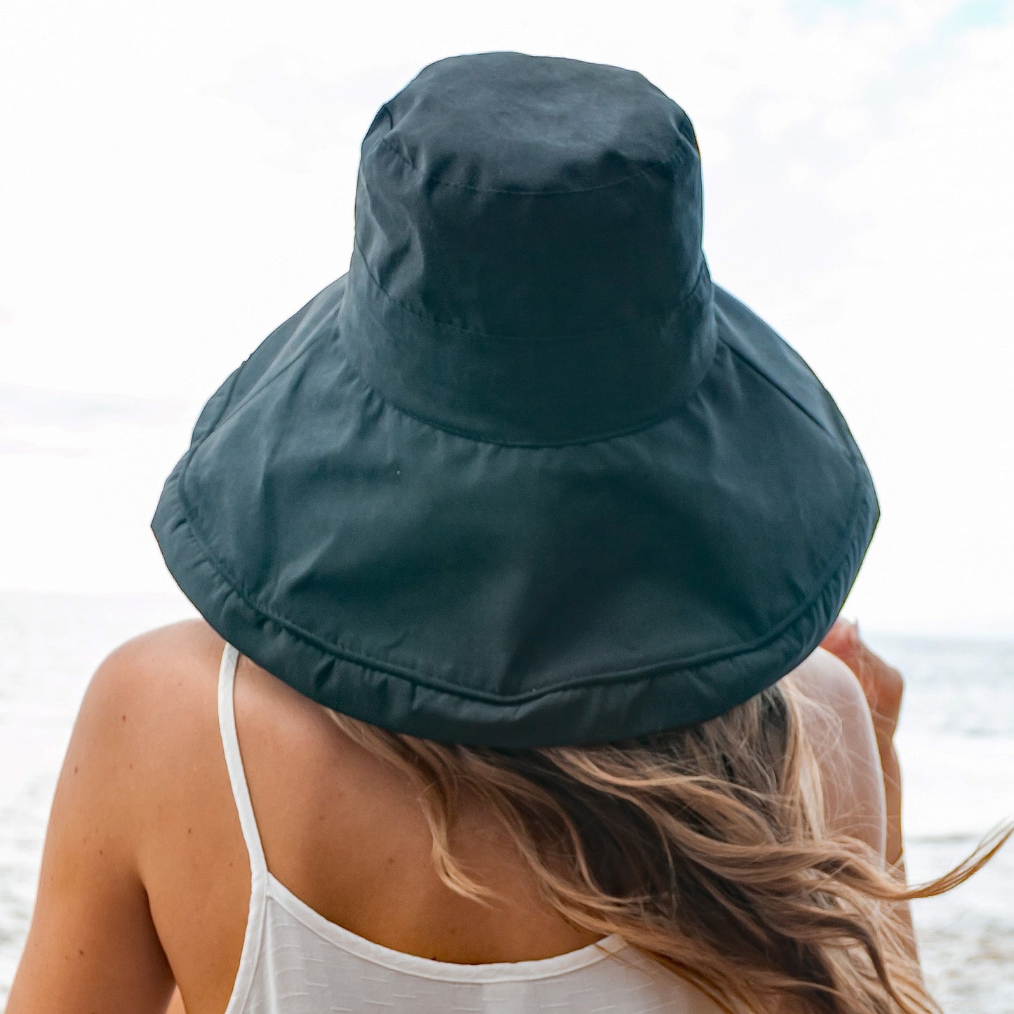100% Polyester Lined Foldable Drawstring Cargo Wide Brim Sun Hat with Wire Brim | One Size