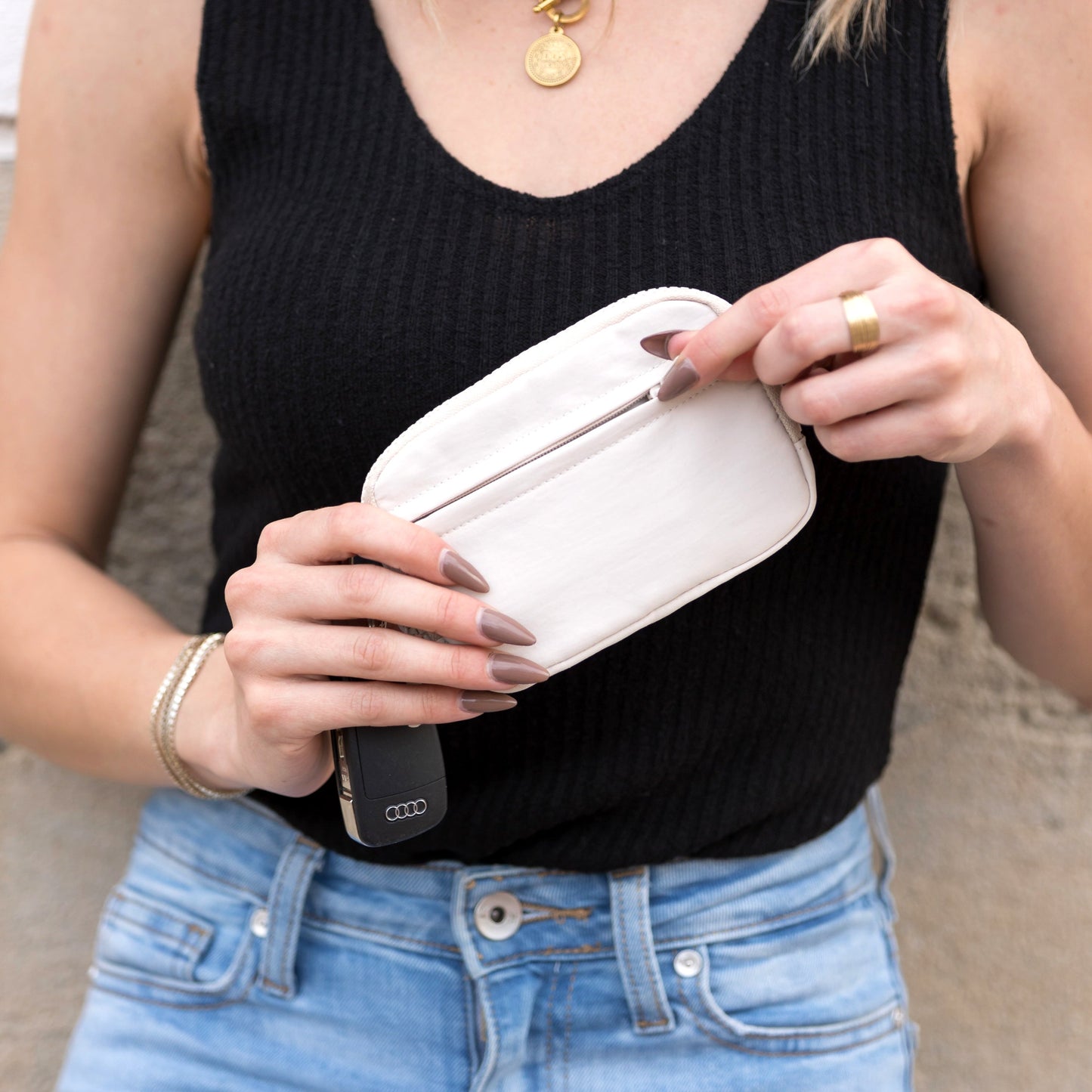 Water-Resistant Nylon Clippable O-Ring ID Wallet Pouch