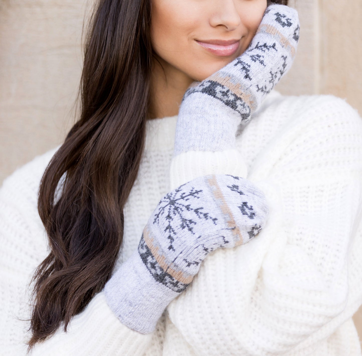 100% Soft Polyester Nordic Snowflake Mittens with Fuzzy Lining | One Size