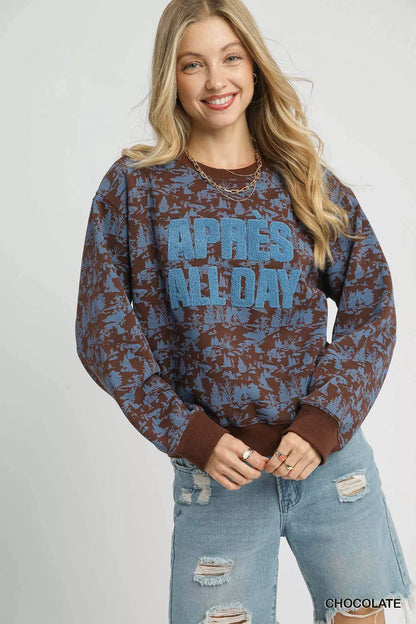 Chocolate brown scenic print cropped sweatshirt with 'Aprés All Day' text at Blueberi Boutique