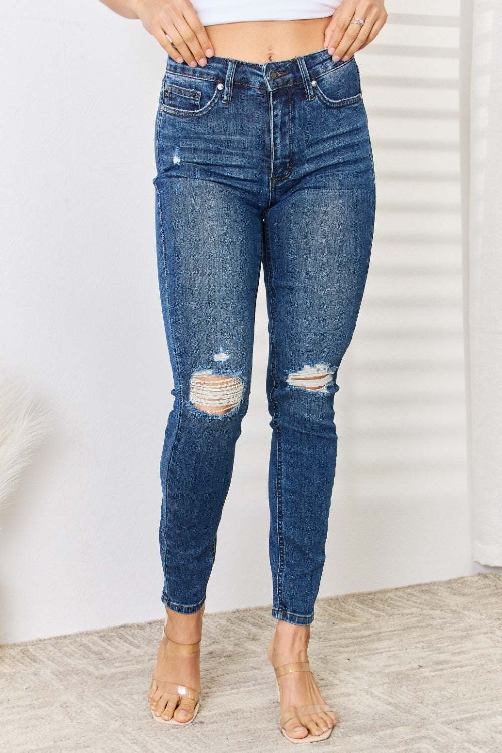 Judy Blue Women’s Full Size Mid Waist Distressed Slim Jeans Cotton Polyester Spandex Size 0-24W