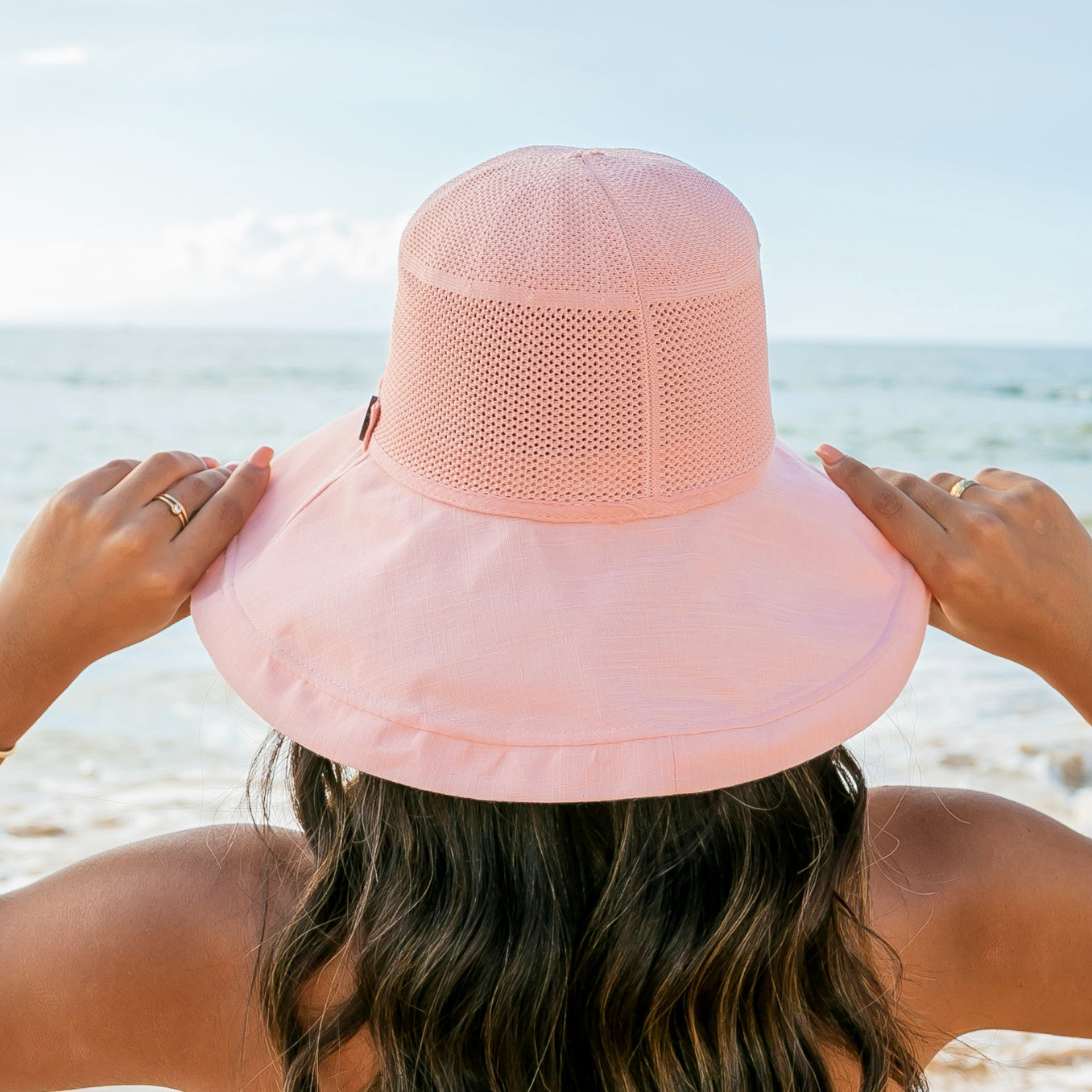 100% Polyester Floral Lined Foldable Button Accent Cargo Wide Brim Sun Hat | One Size