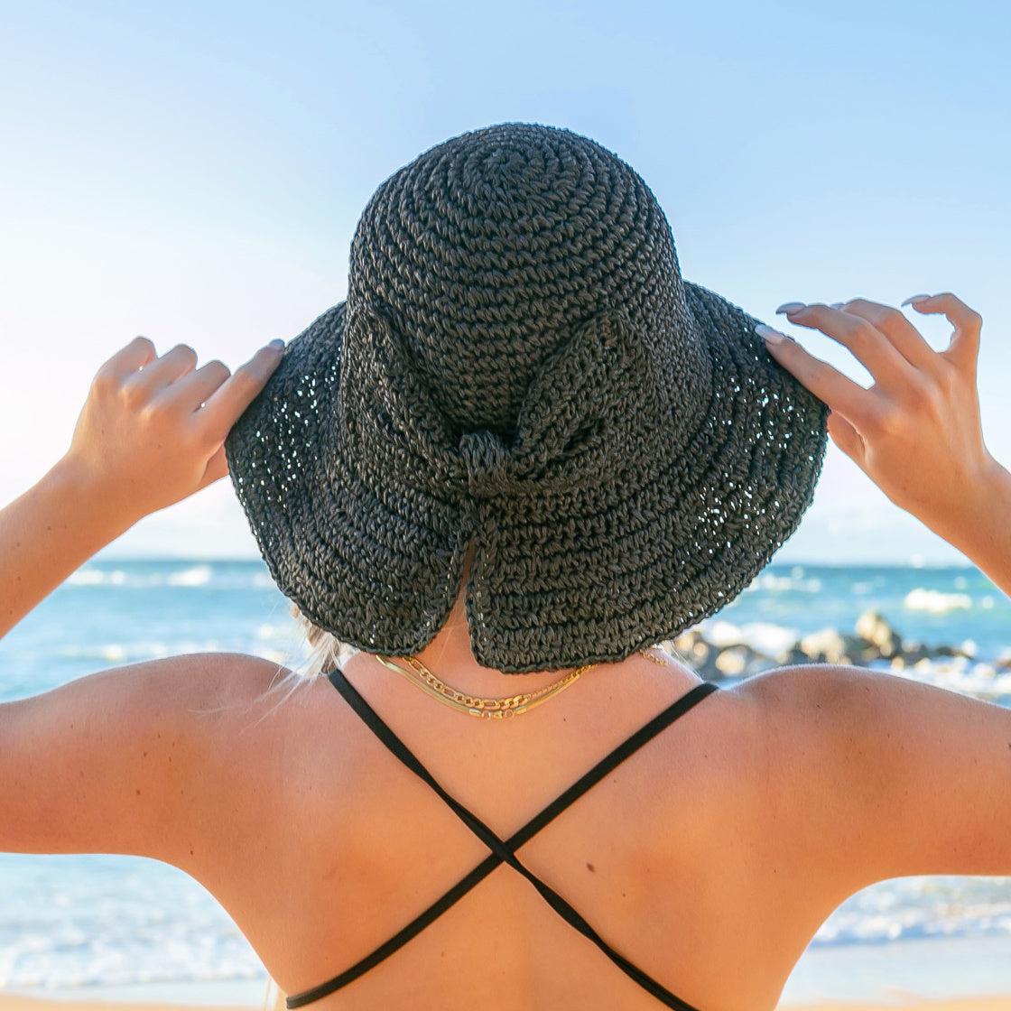 100% Straw Woven Foldable Bow Accent Wire Brim Wide Brim Sun Hat | One Size
