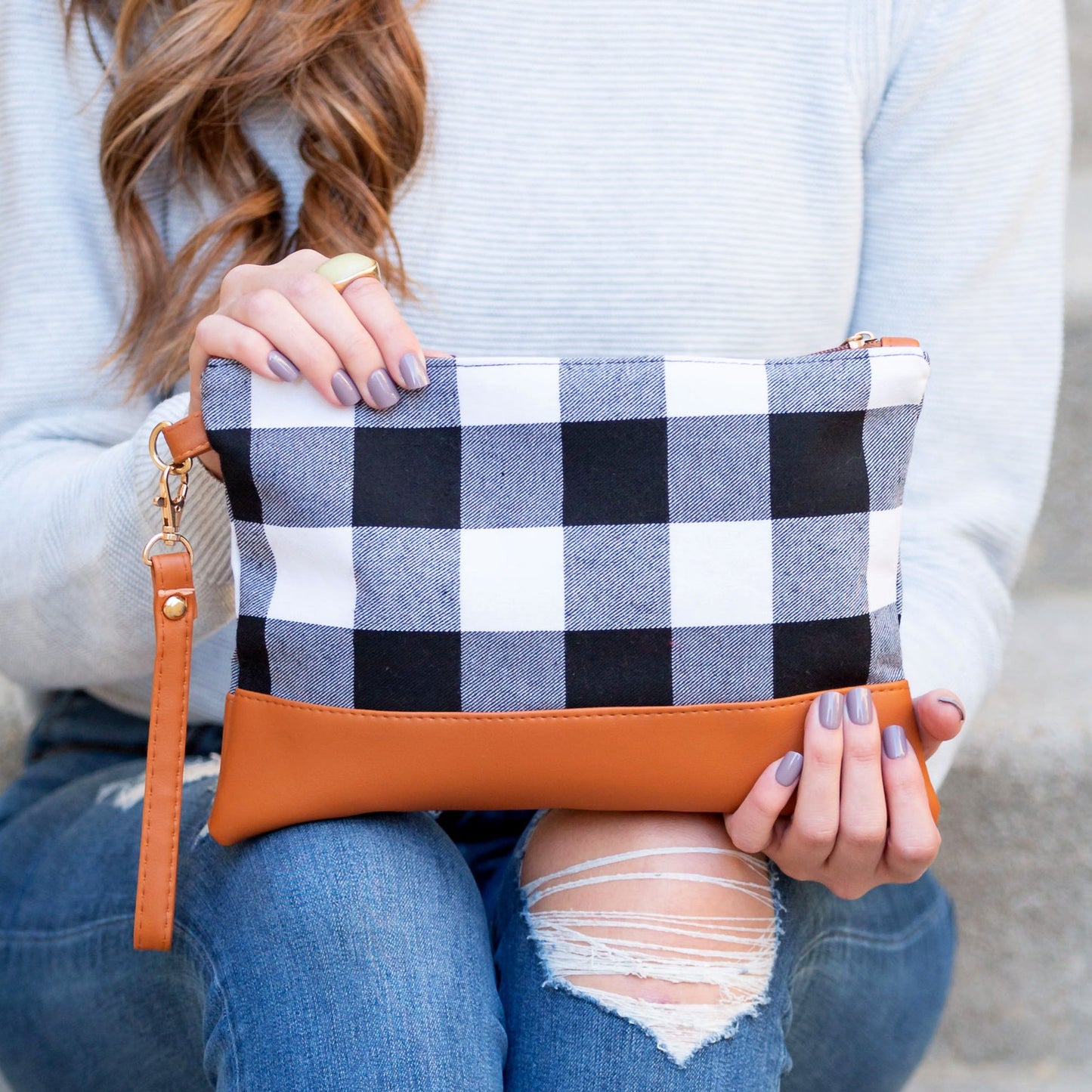 Cotton Buffalo Plaid PU Leather Trim Removable Wristlet Zip Pocket Clutch | 7.5" x 10.5"
