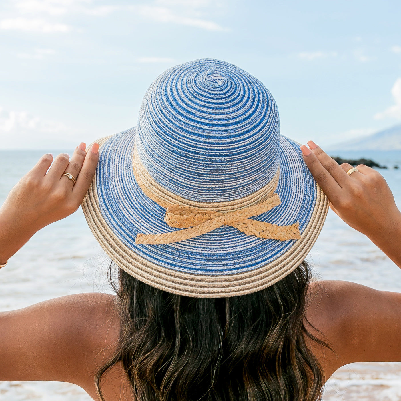 100% Straw Foldable Multi-Stripe Raffia Tie Bow Accent Wide Brim Sun Hat | One Size