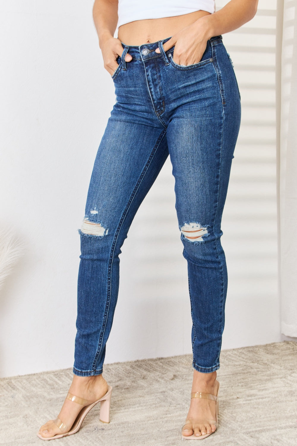Judy Blue Women’s Full Size Mid Waist Distressed Slim Jeans Cotton Polyester Spandex Size 0-24W